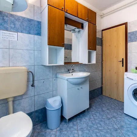 Vacation With Pool Apartment Loborika